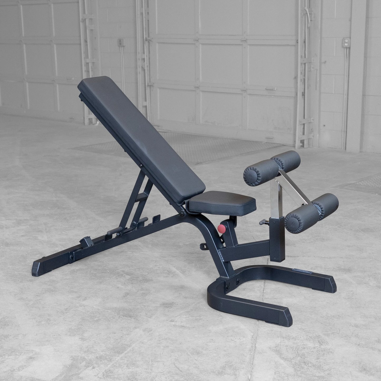 - GFID71B Heavy Duty Adjustable Bench with Leg Hold down Included - BLACK